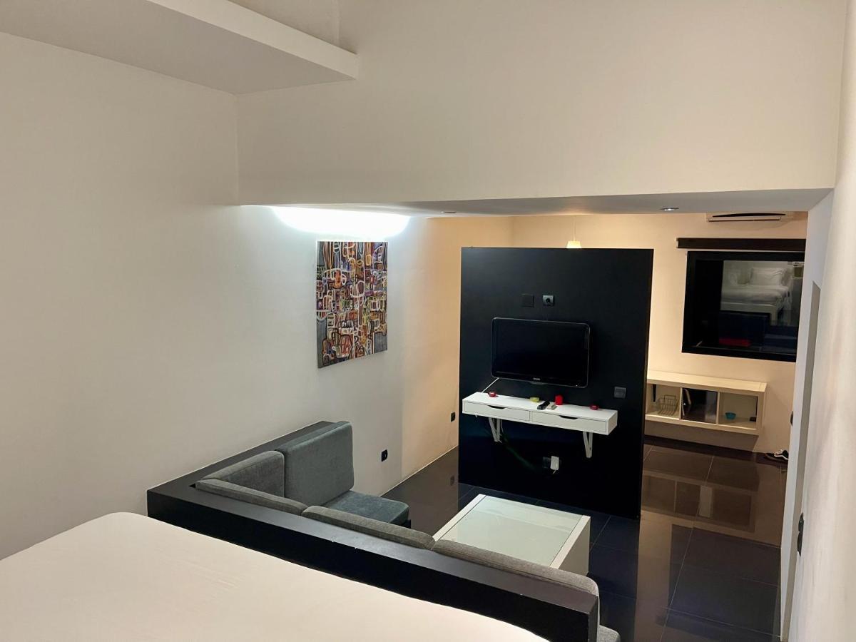 Sea Breeze Studios Porto Da Cruz Luaran gambar